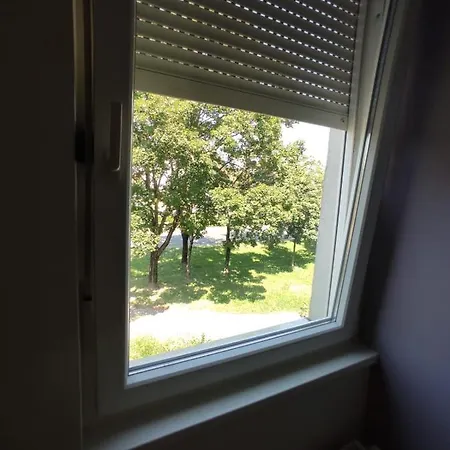 Bright City Center Apartment - Flexiblecheckins Zagabria Esterno foto